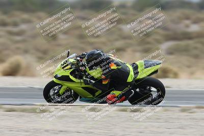 media/May-05-2025-Moto Forza (Mon) [[3c1838c5e5]]/2-B Group/Session 3 (Panning Test Turn 14 Inside)/